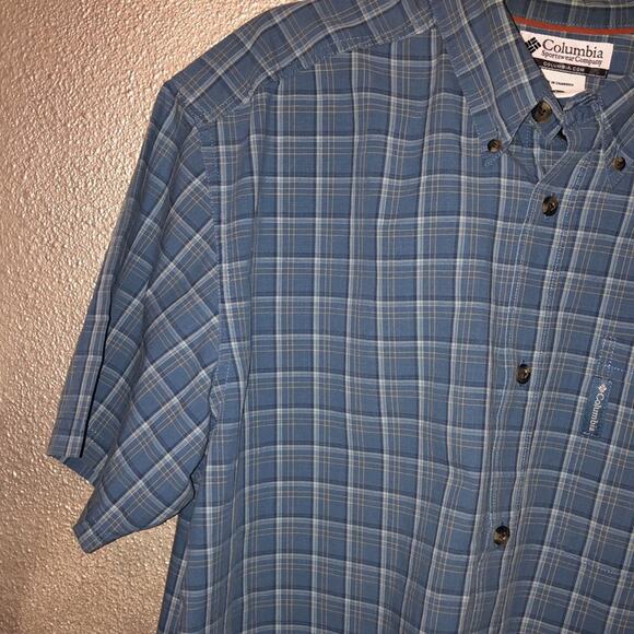 Columbia Casual Resort Vacation Blue Plaid Short Sleeve Button Up Shirt Large - Picture 3 of 12